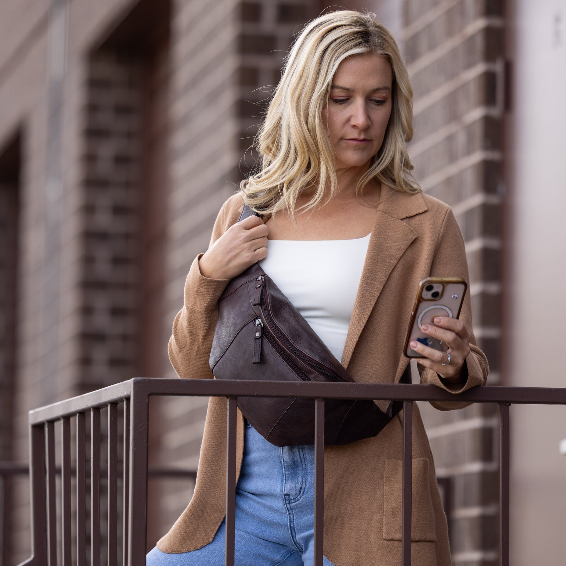 Charlie Concealed Carry DarkBrown