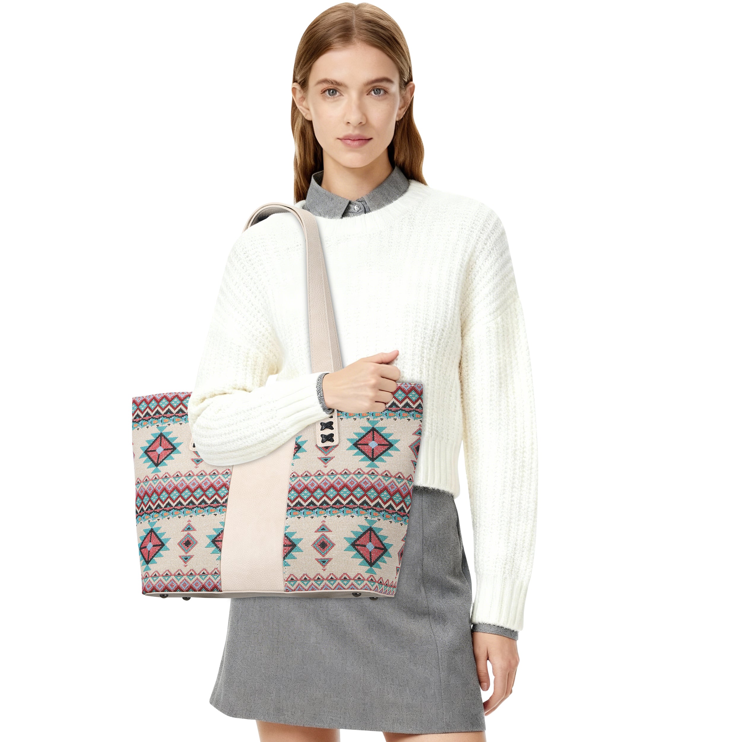 Lady Conceal Wrenly Tote purse featuring magnetic draw for fast concealed carry access for women